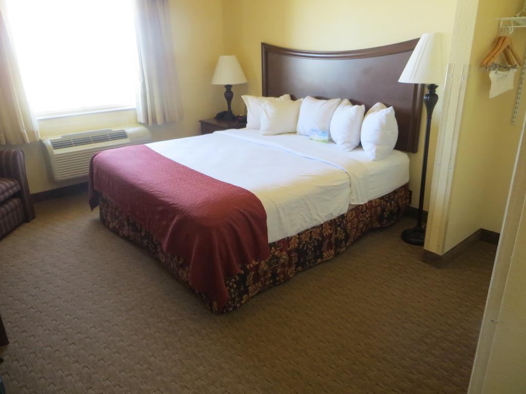 Days Inn By Wyndham Ellis Esterno foto